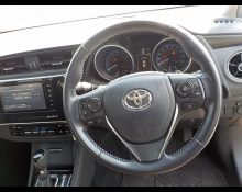 Toyota Auris 2015
