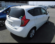 Nissan Note 2015