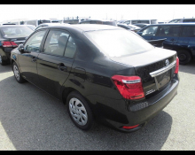 Toyota Corolla Axio 2018