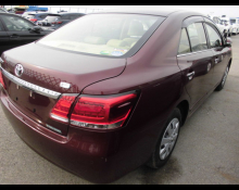 Toyota Premio 2018