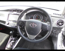 Toyota Corolla Fielder 2015