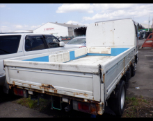 Isuzu ELF 2003