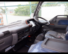 Isuzu ELF 2003
