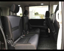 Nissan Serena 2009