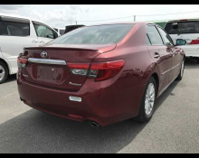 Toyota Mark X 2013