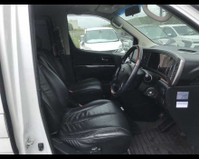 Nissan Elgrand 2008