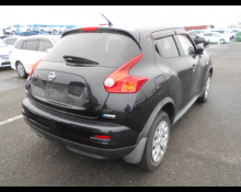 Nissan JUKE 2012