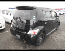 Toyota bB 2012