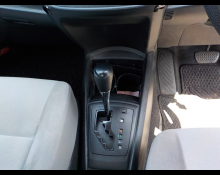 Toyota Corolla Axio 2015