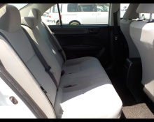 Toyota Corolla Axio 2015