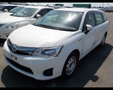 Toyota Corolla Fielder 2015