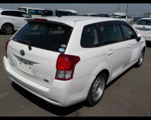 Toyota Corolla Fielder 2015