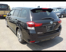 Toyota Corolla Fielder 2015