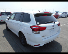 Toyota Corolla Fielder 2015