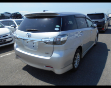 Toyota Wish 2015
