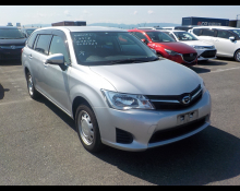 Toyota Corolla Fielder 2015