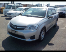 Toyota Corolla Fielder 2015