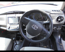 Toyota Corolla Axio 2015