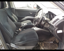 Mitsubishi Outlander 2012