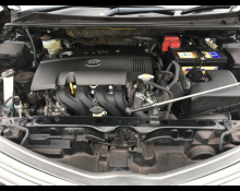 Toyota Corolla Axio 2014