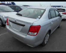 Toyota Corolla Axio 2015