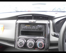 Toyota Corolla Axio 2015