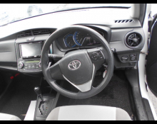 Toyota Corolla Axio 2015