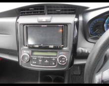 Toyota Corolla Axio 2015