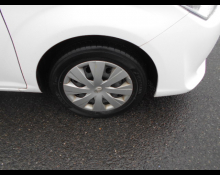 Toyota Corolla Axio 2015