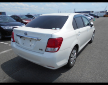 Toyota Corolla Axio 2015