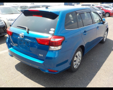 Toyota Corolla Fielder 2015