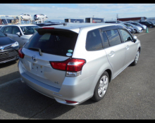 Toyota Corolla Fielder 2015