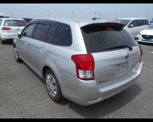 Toyota Corolla Fielder 2015