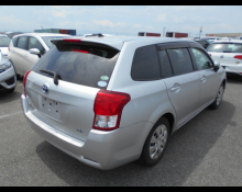 Toyota Corolla Fielder 2015