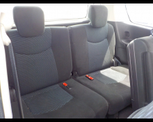 Nissan Serena 2015