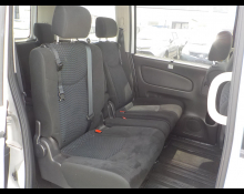 Nissan Serena 2015