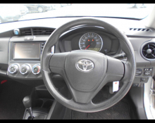 Toyota Corolla Axio 2015