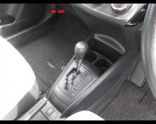 Toyota Corolla Axio 2015