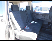 Nissan Serena 2012