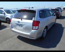 Toyota Corolla Fielder 2015