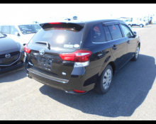 Toyota Corolla Fielder 2015