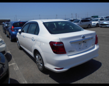 Toyota Corolla Axio 2015