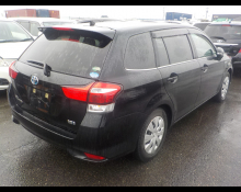 Toyota Corolla Fielder 2015