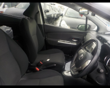 Toyota Vitz 2015
