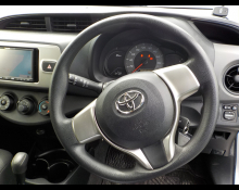 Toyota Vitz 2015
