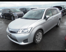 Toyota Corolla Fielder 2015