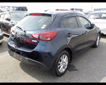 Mazda Demio 2015