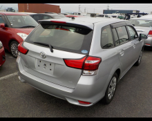 Toyota Corolla Fielder 2016