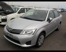 Toyota Corolla Axio 2015