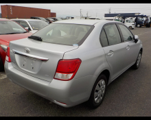 Toyota Corolla Axio 2015